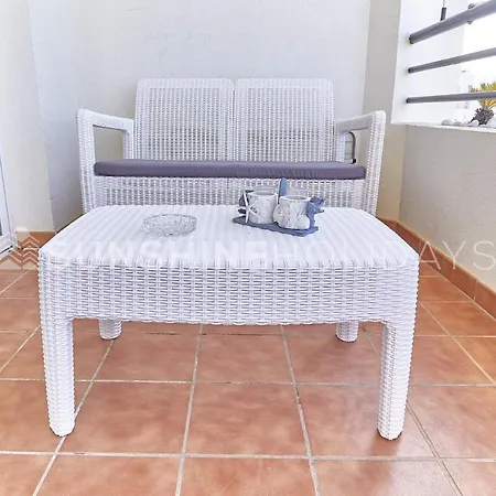 Beach Centre 2 Bedroom Faro Apartment