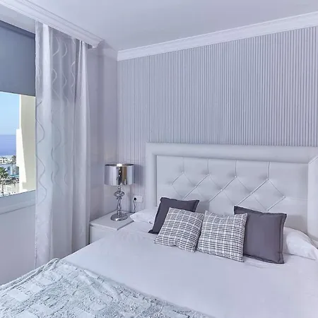 Beach Centre 2 Bedroom Faro Marbella